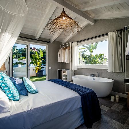 Boutique Hotel Capo Blu Санта Маргерита ди Пула Екстериор снимка