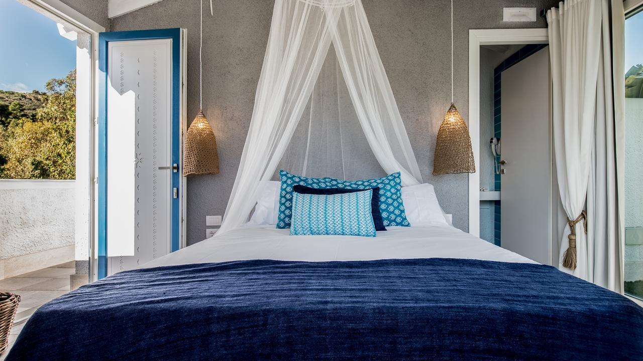 Boutique Hotel Capo Blu Санта Маргерита ди Пула Екстериор снимка