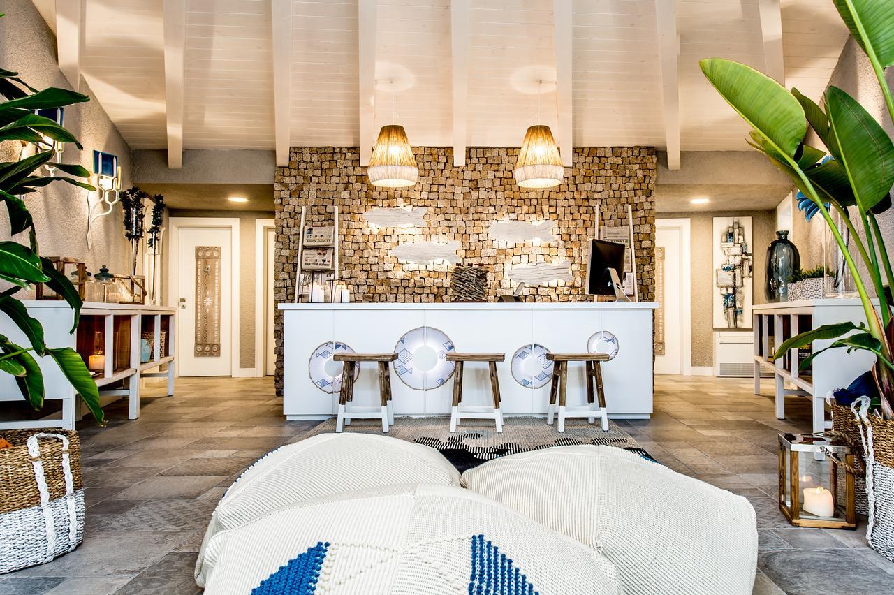 Boutique Hotel Capo Blu Санта Маргерита ди Пула Екстериор снимка